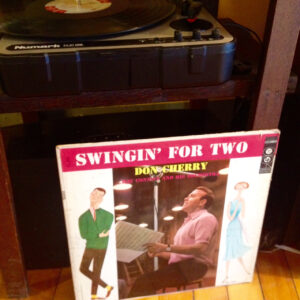 swingin-for-two