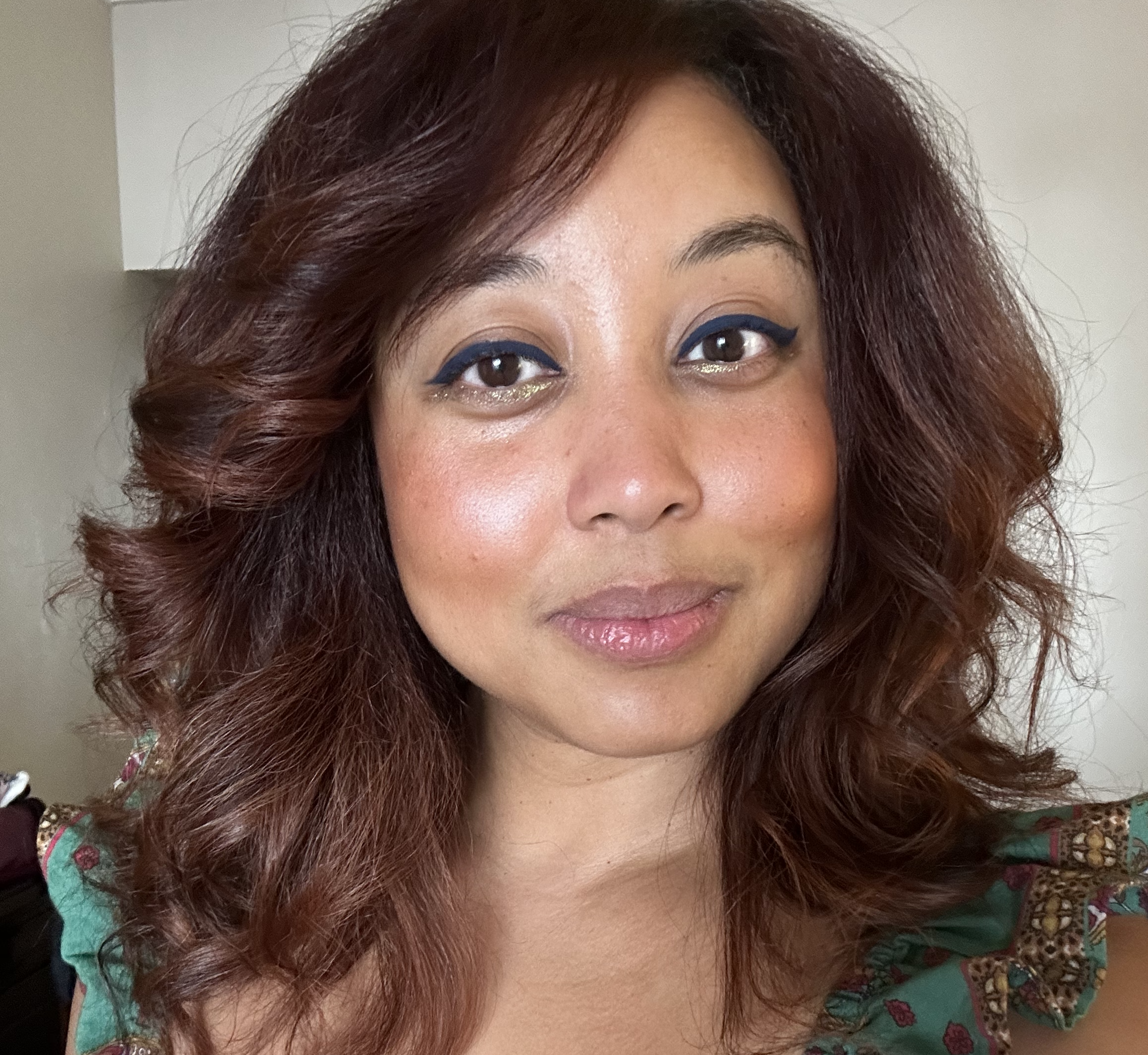Minda Honey's lessons from writing a memoir, and advice for journalists finding their voice