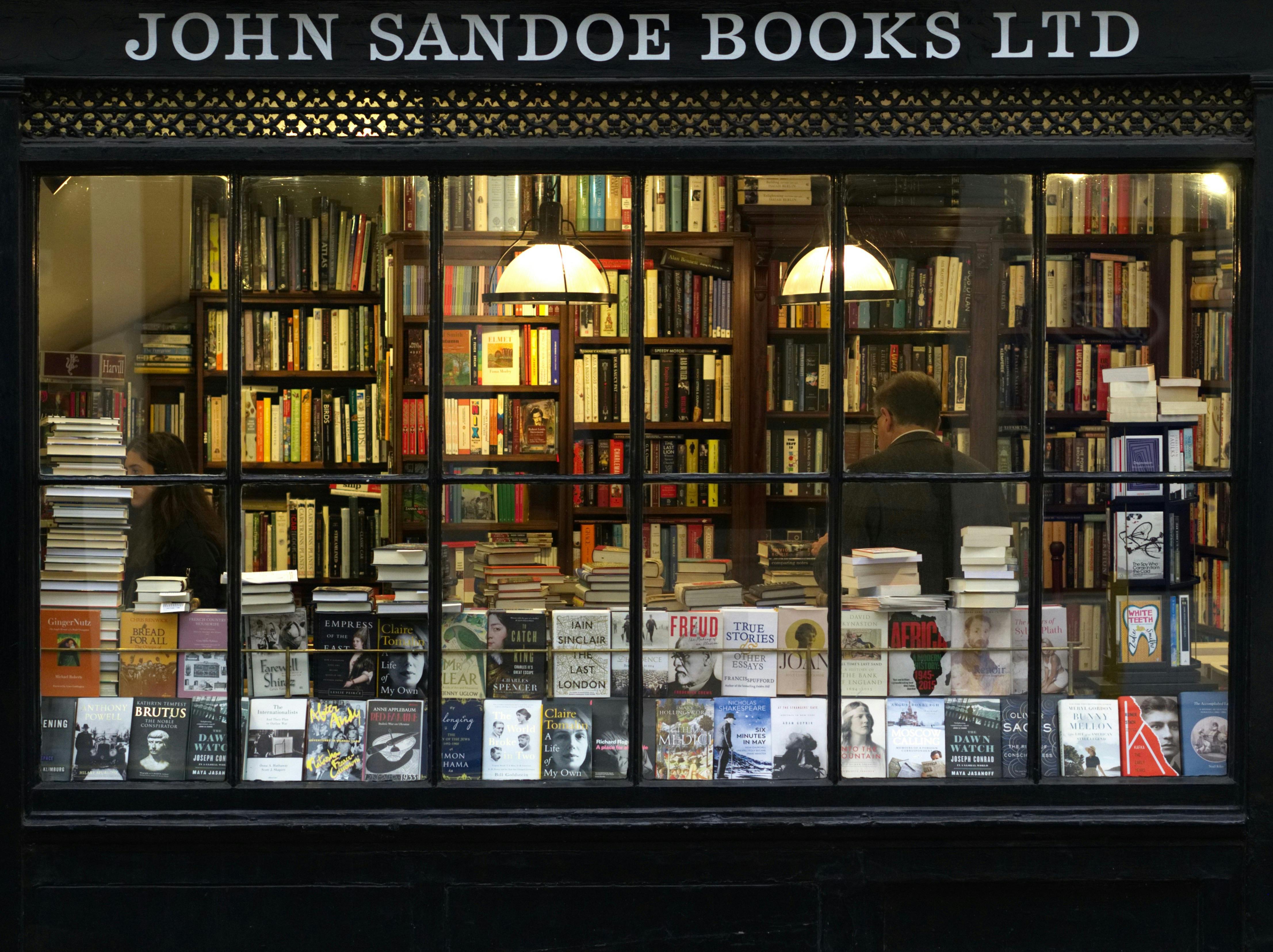 Bookstore. Photo by Tuur Tisseghem, Pexels