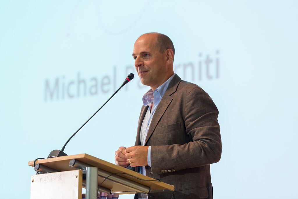 Michael Paterniti at the The Power of Storytelling international conference in Bucharest.