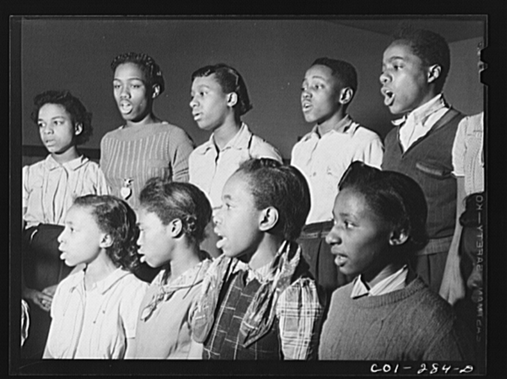 Children sing during a class at a community center in the Ida B. Wells housing project in Chicago, named after the pioneering journalist.