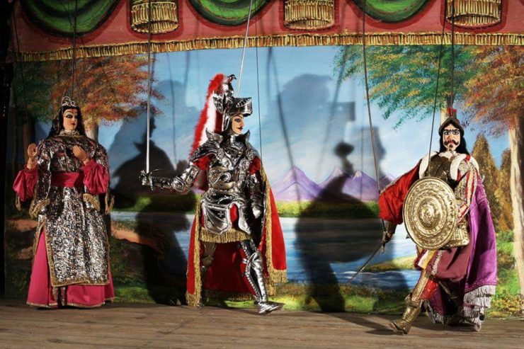 Puppets onstage in an opera dei pupi.