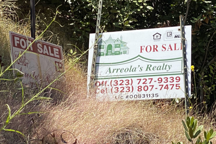 For Sale sign on a California property during the COVID pandemic