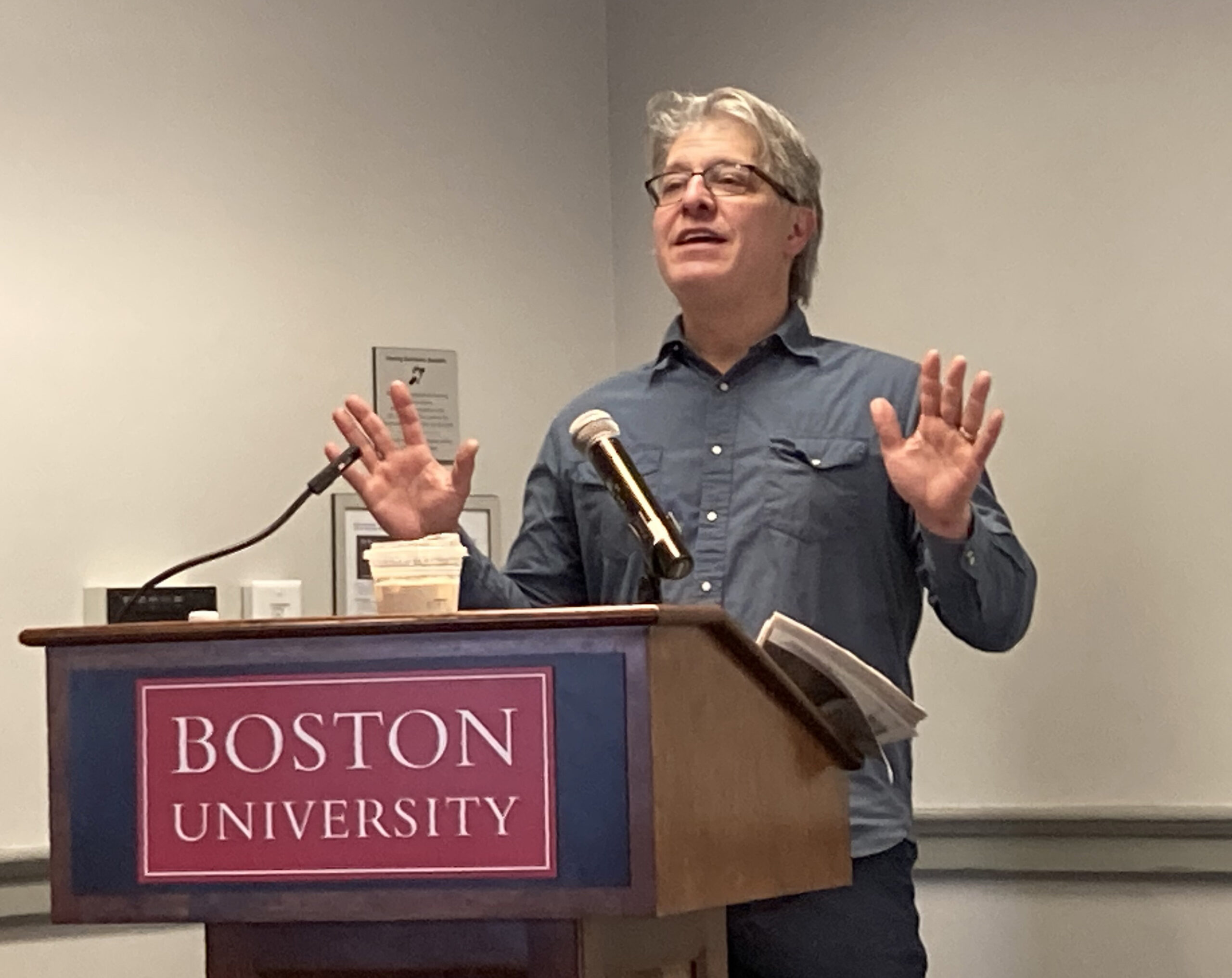 Washington Post profile writer Geoff Edgers at the 2023 Power of Narrative Conference at Boston University