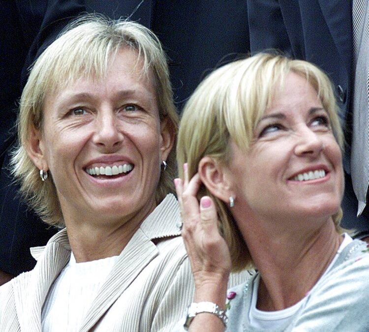 Tennis greats Martina Navratilova and Chris Evert at Wimbledon in 2000.